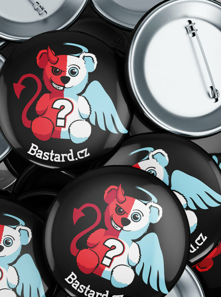 Angyal vagy ördög kitűző