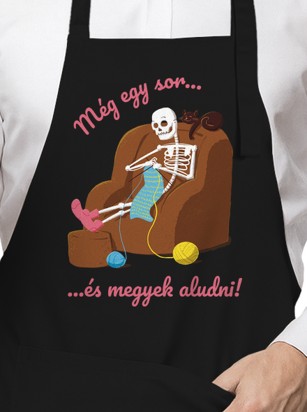 Még egy sor kötény Black