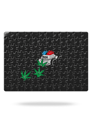 Ganja bust kirakós White