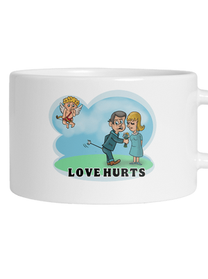 Love hurts macaron bögre White