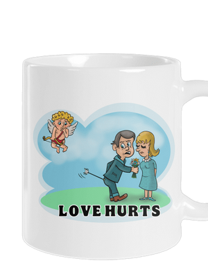 Love hurts hagyományos bögre White